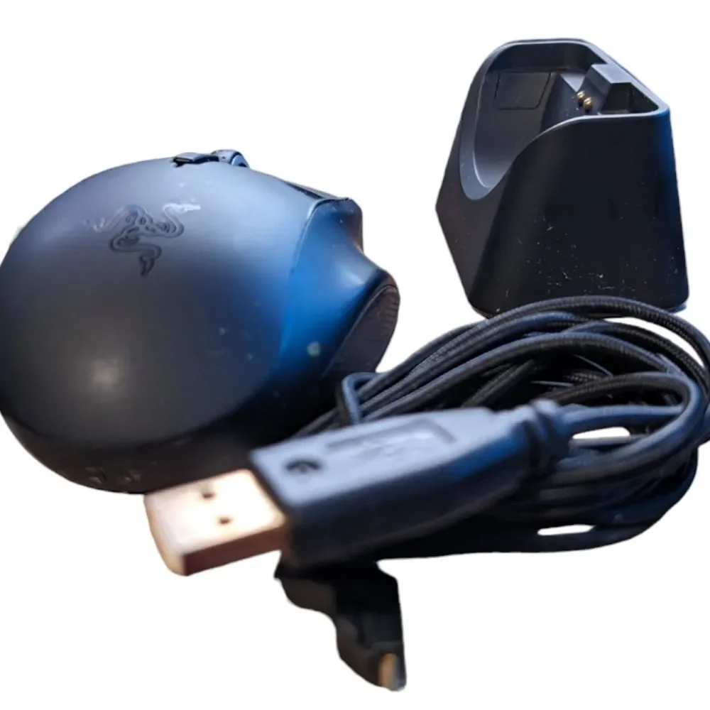Razer Naga Epic Chroma MMO Wireless Gaming Mouse (Model: RC30-012301)